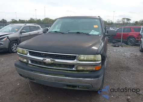2004 Chevrolet Tahoe Ls from USA, damaged, VIN 1GNEC13V84R143202